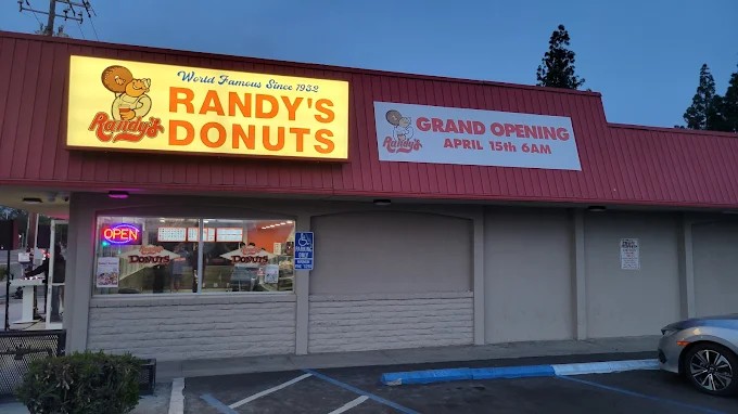 Randy's Donuts